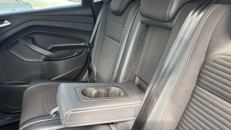 Ford Kuga 1.5 EcoBoost 176 Titanium 5dr Auto Petrol Estate